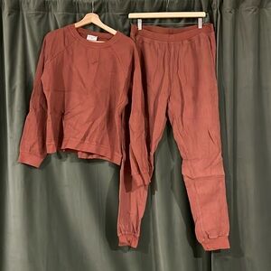 Parachute Clay Waffle Loungewear Jogger Pant and Crew Neck Sweater